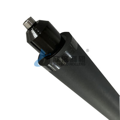 フレキシグラフィック印刷機のゴムロールは耐磨性があり,強硬性があります.